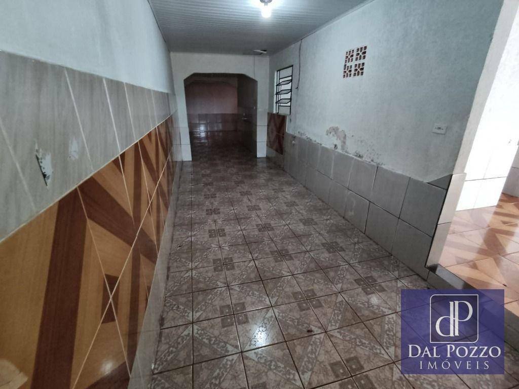 Casa à venda com 3 quartos, 50m² - Foto 10