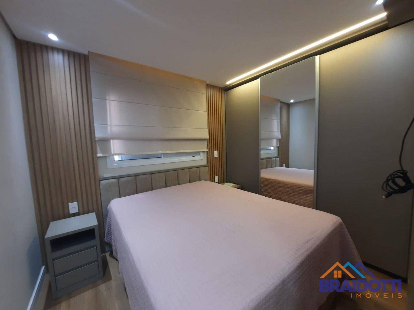 Apartamento à venda com 2 quartos, 56m² - Foto 18