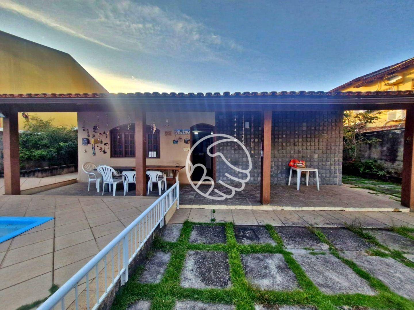 Casa, 4 quartos, 200 m² - Foto 1