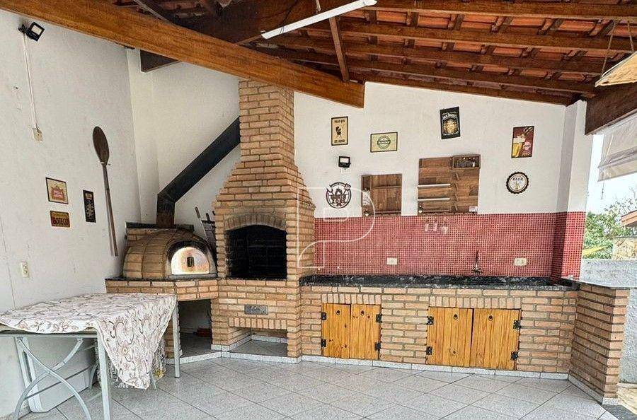 Casa de Condomínio à venda com 3 quartos, 270m² - Foto 19