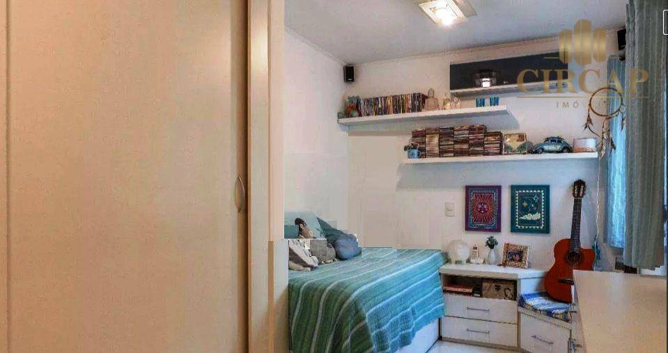 Sobrado à venda com 3 quartos, 220m² - Foto 21