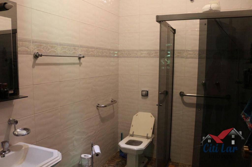 Casa à venda e aluguel com 2 quartos, 120m² - Foto 20