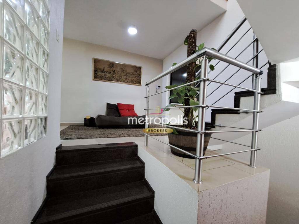 Sobrado à venda com 4 quartos, 320m² - Foto 6