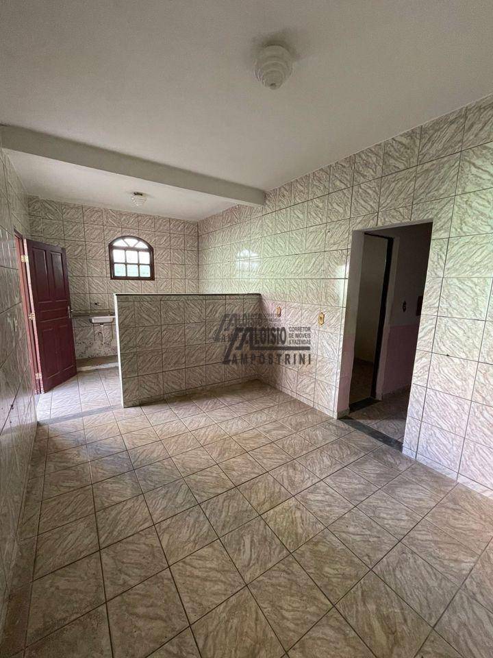 Casa à venda e aluguel com 3 quartos, 100m² - Foto 17