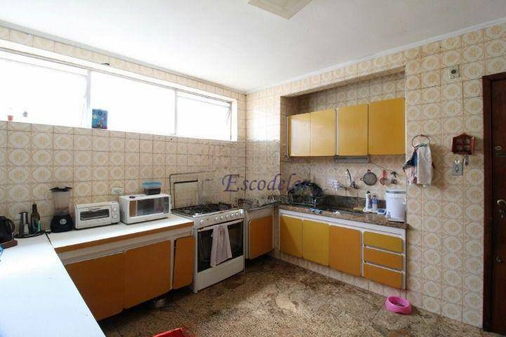 Apartamento à venda com 4 quartos, 187m² - Foto 5