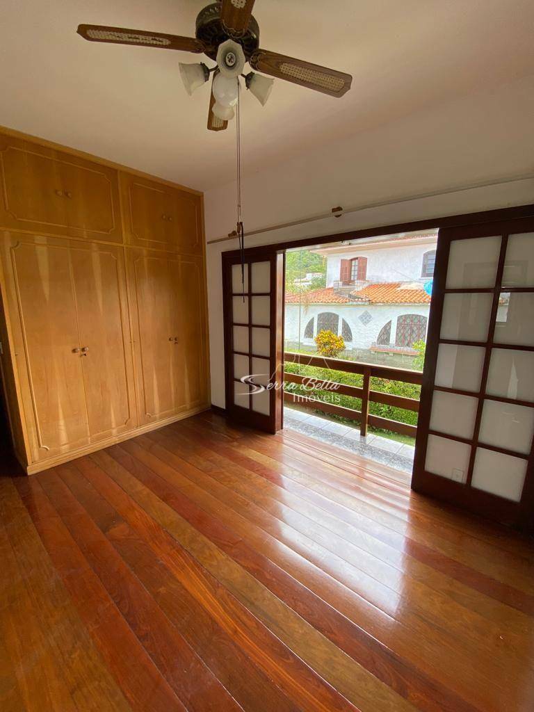 Casa de Condomínio à venda com 5 quartos, 211m² - Foto 41