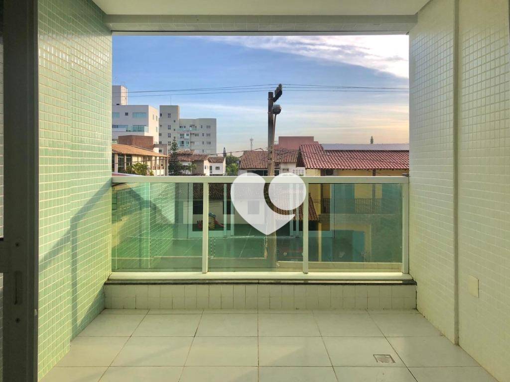 Apartamento à venda com 2 quartos, 70m² - Foto 4