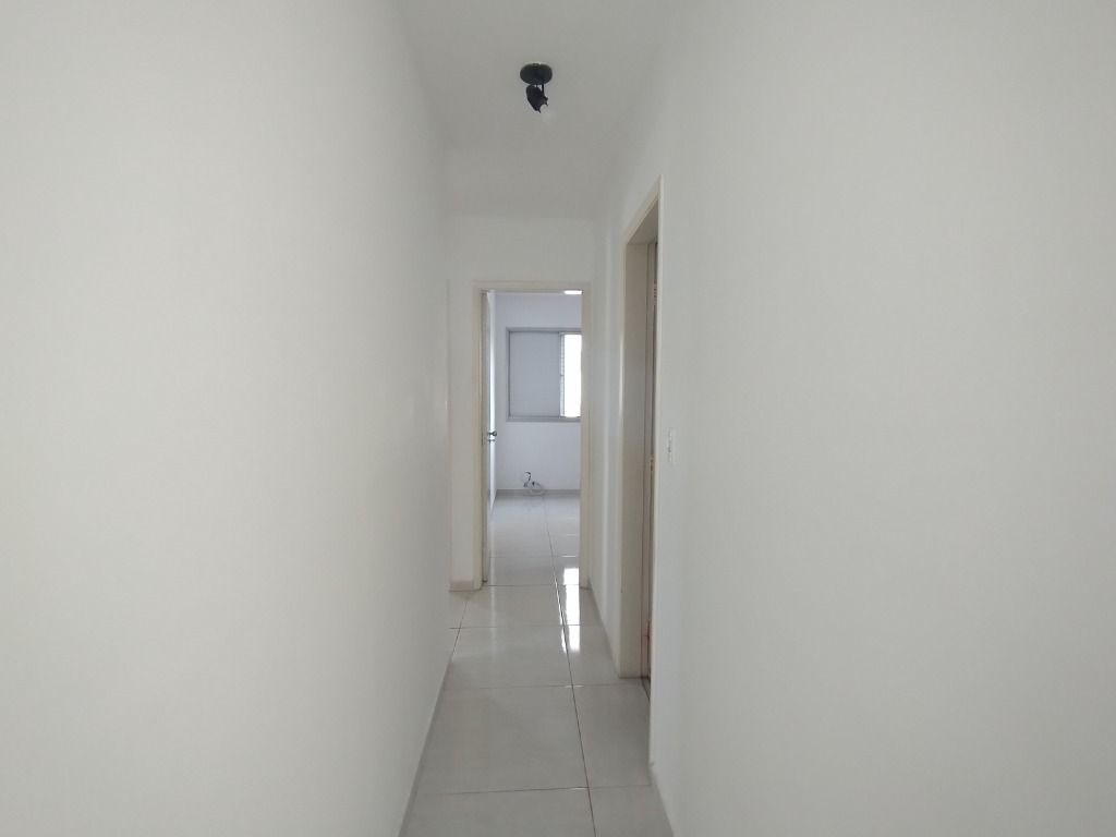 Apartamento à venda com 3 quartos, 82m² - Foto 6