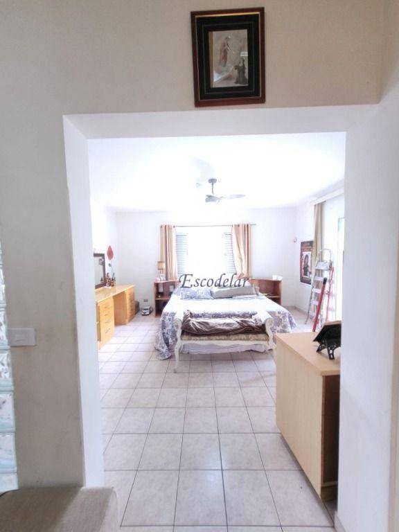 Sobrado à venda com 3 quartos, 298m² - Foto 19