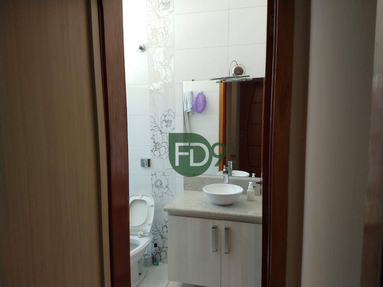 Casa à venda com 3 quartos, 175m² - Foto 18