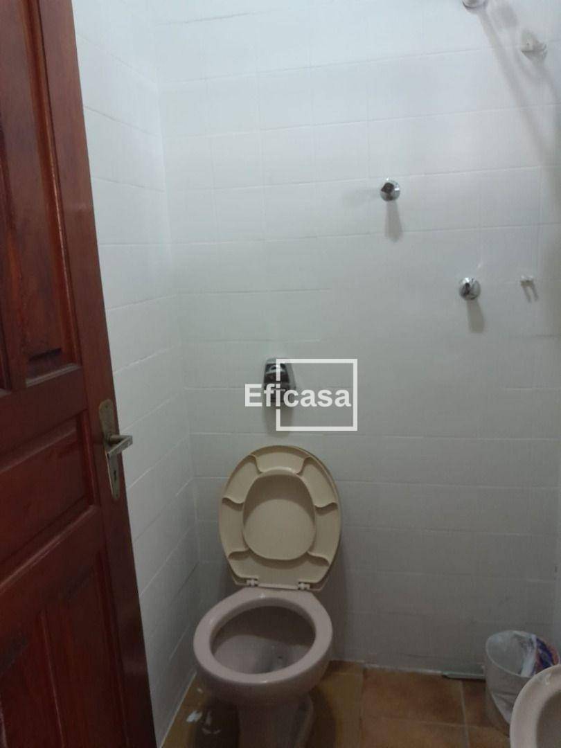 Casa à venda com 3 quartos, 270m² - Foto 12