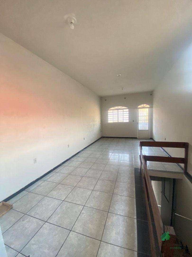 Apartamento para alugar com 1 quarto, 65m² - Foto 3