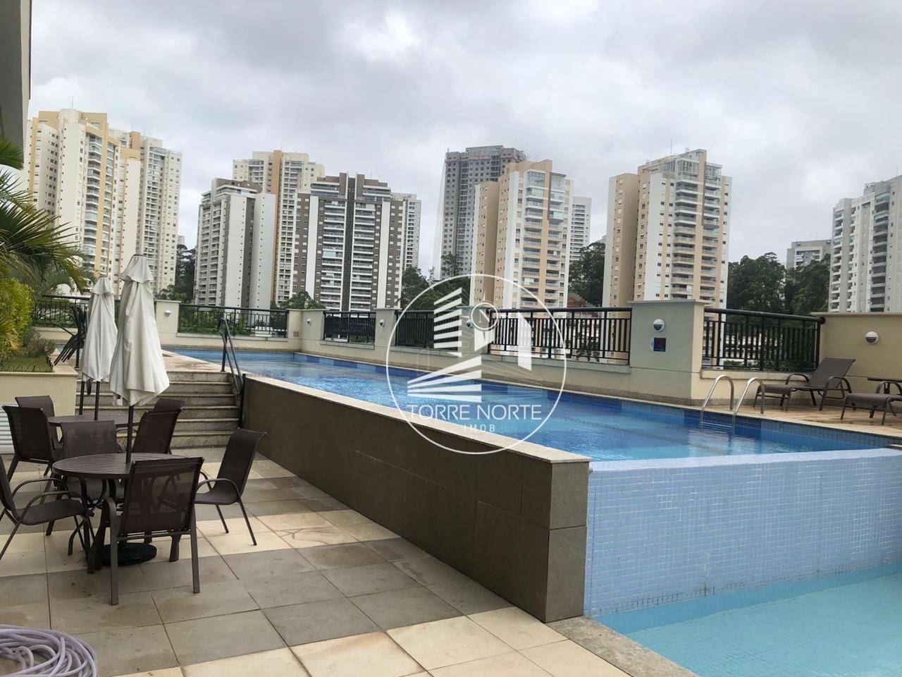 Apartamento à venda com 2 quartos, 67m² - Foto 19