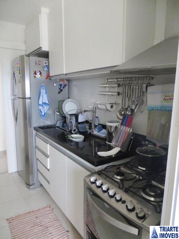 Apartamento à venda com 2 quartos, 83m² - Foto 8