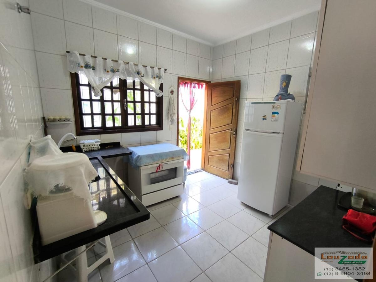 Casa à venda com 3 quartos, 270m² - Foto 6