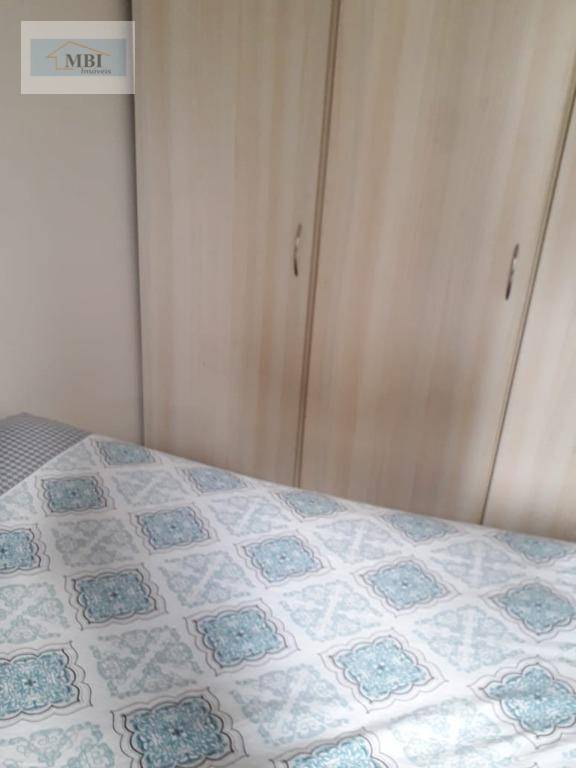 Apartamento à venda com 2 quartos, 60m² - Foto 4