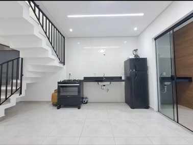 Casa à venda com 2 quartos, 165m² - Foto 10