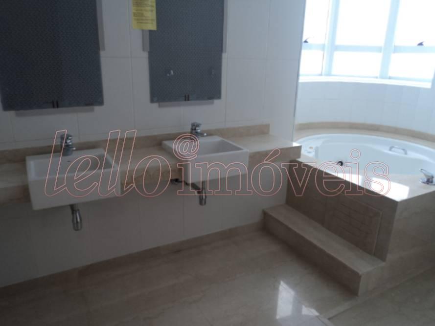 Apartamento à venda com 3 quartos, 266m² - Foto 18