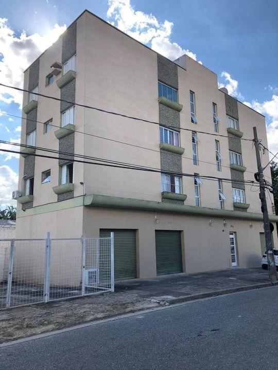 Apartamento à venda com 2 quartos, 78m² - Foto 1