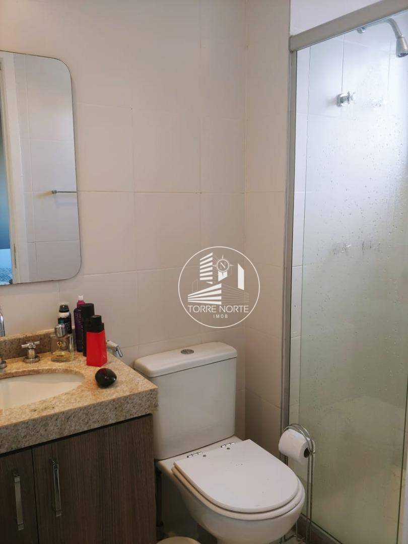 Apartamento à venda com 3 quartos, 140m² - Foto 6