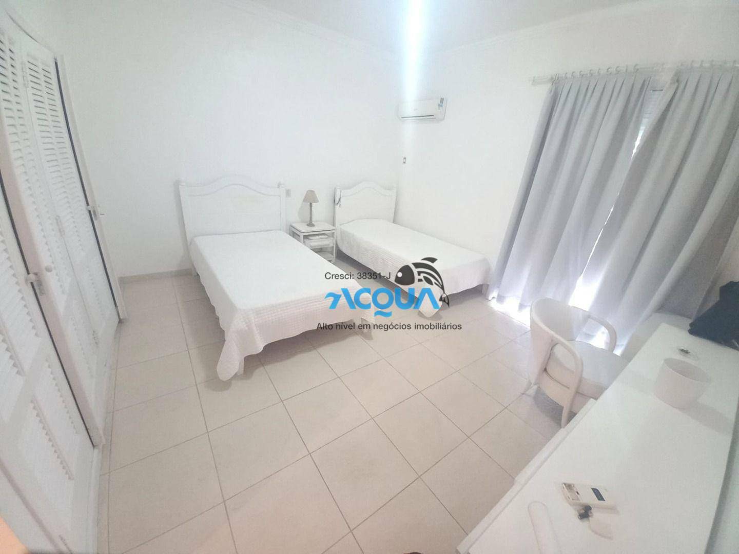 Apartamento à venda com 4 quartos, 200m² - Foto 5