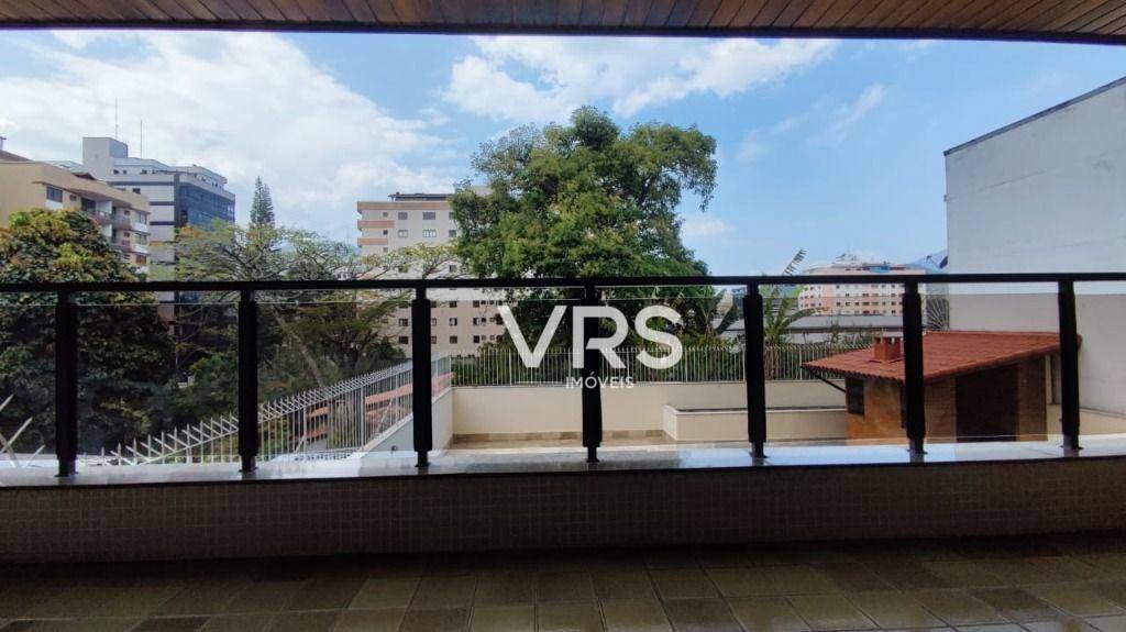 Apartamento à venda com 4 quartos, 220m² - Foto 2