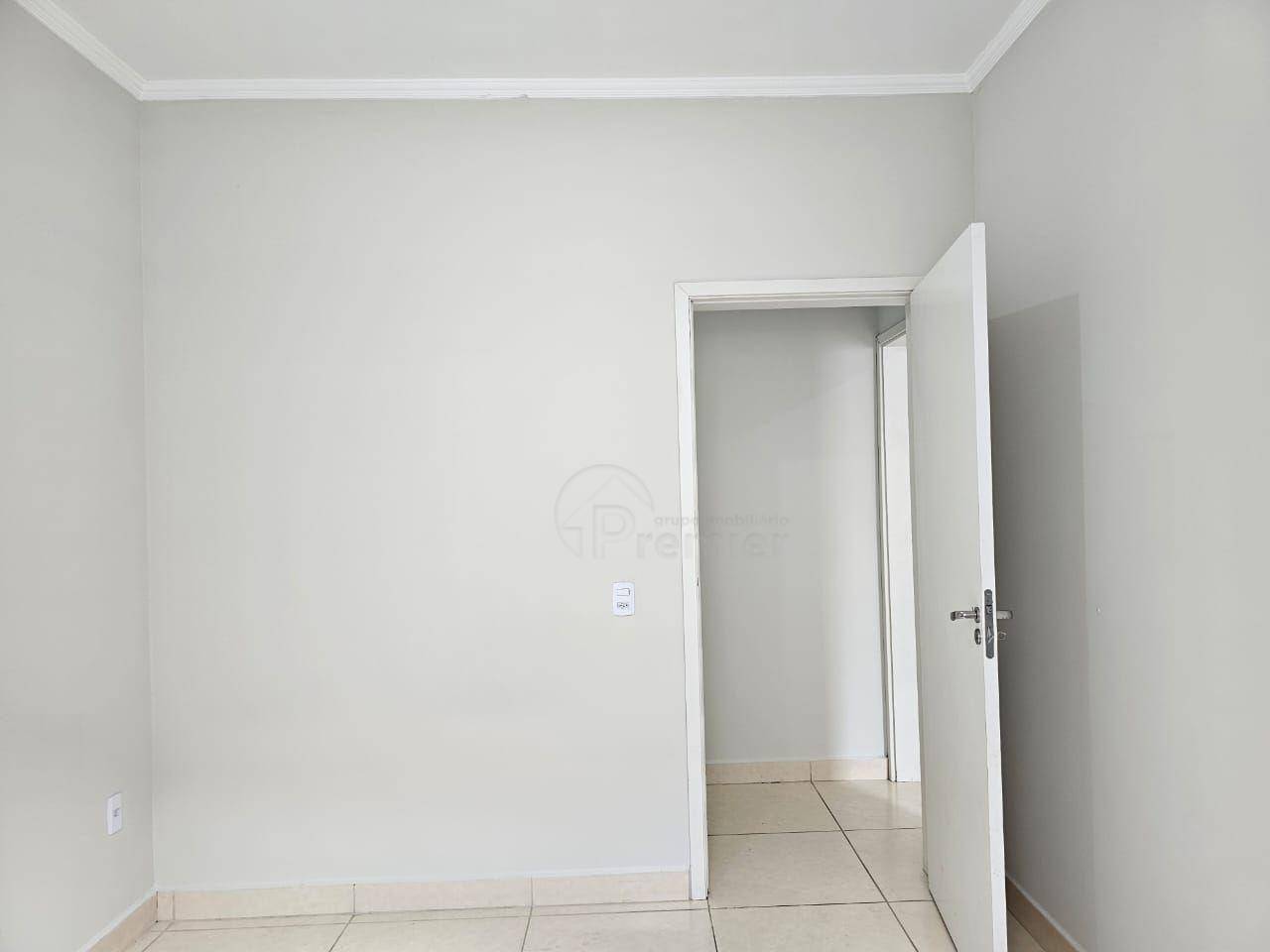 Casa para alugar com 2 quartos, 70m² - Foto 7