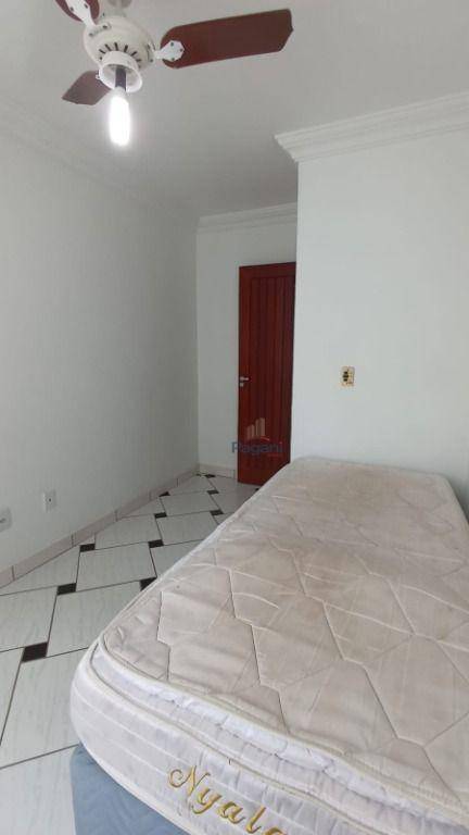 Apartamento para alugar com 2 quartos, 45m² - Foto 4