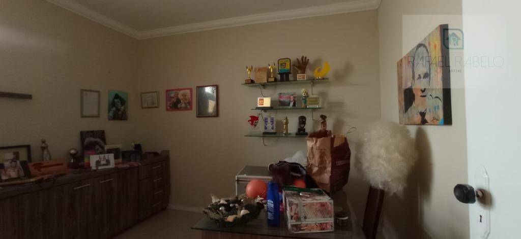 Casa para alugar com 3 quartos, 110m² - Foto 11
