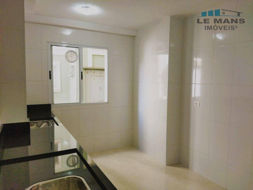 Apartamento à venda com 2 quartos, 55m² - Foto 19