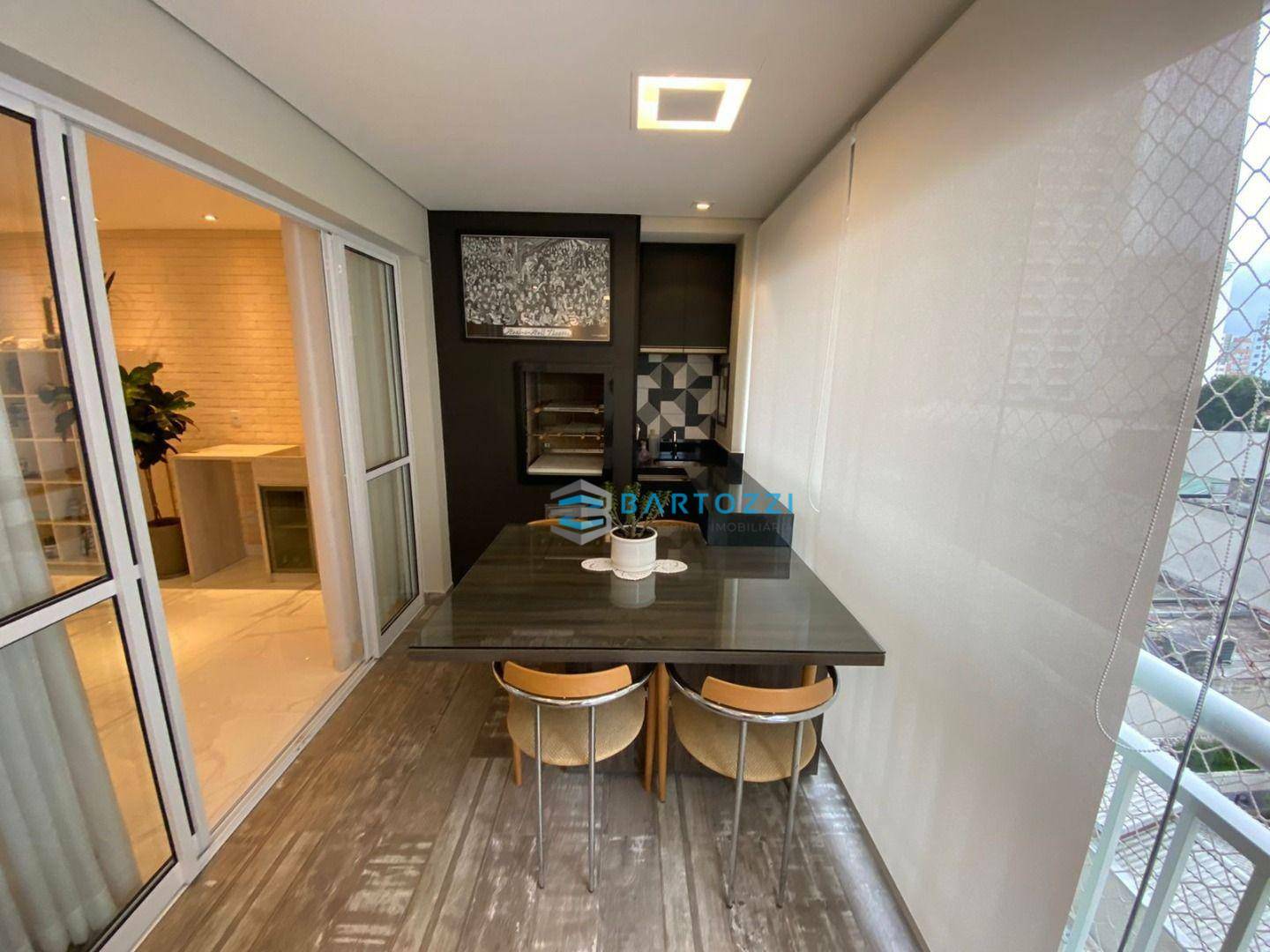 Apartamento à venda com 3 quartos, 124m² - Foto 10