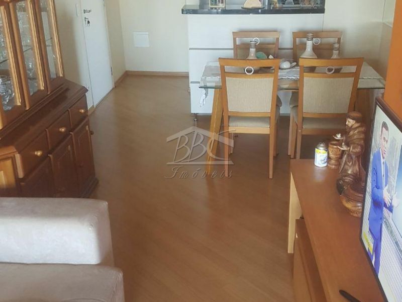 Apartamento à venda com 2 quartos, 72m² - Foto 2