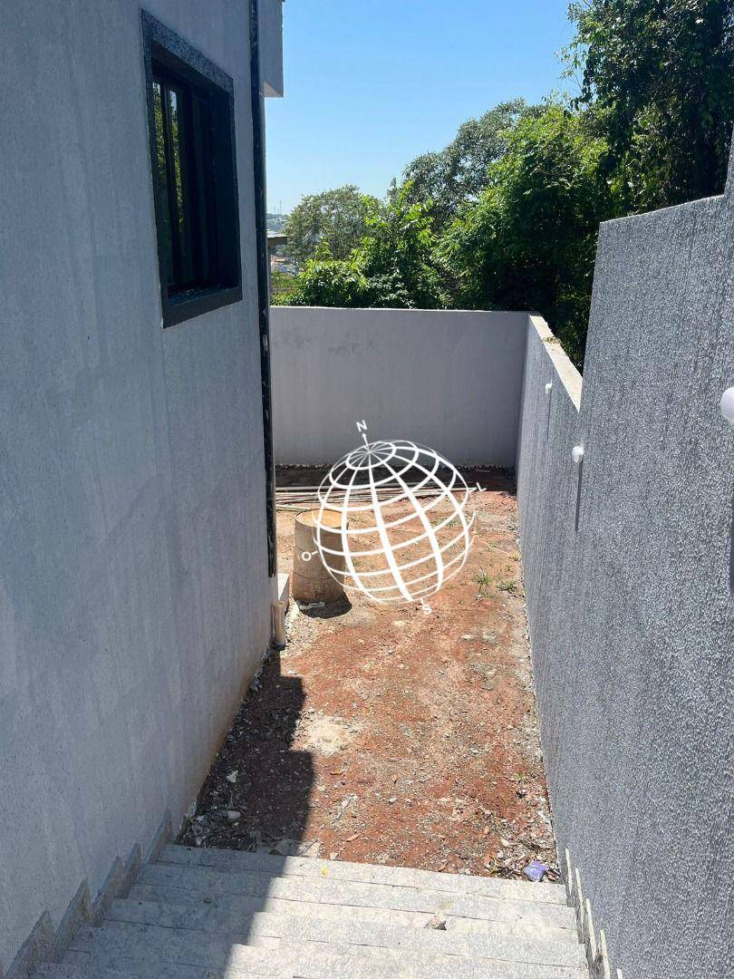 Casa à venda com 3 quartos, 110m² - Foto 6