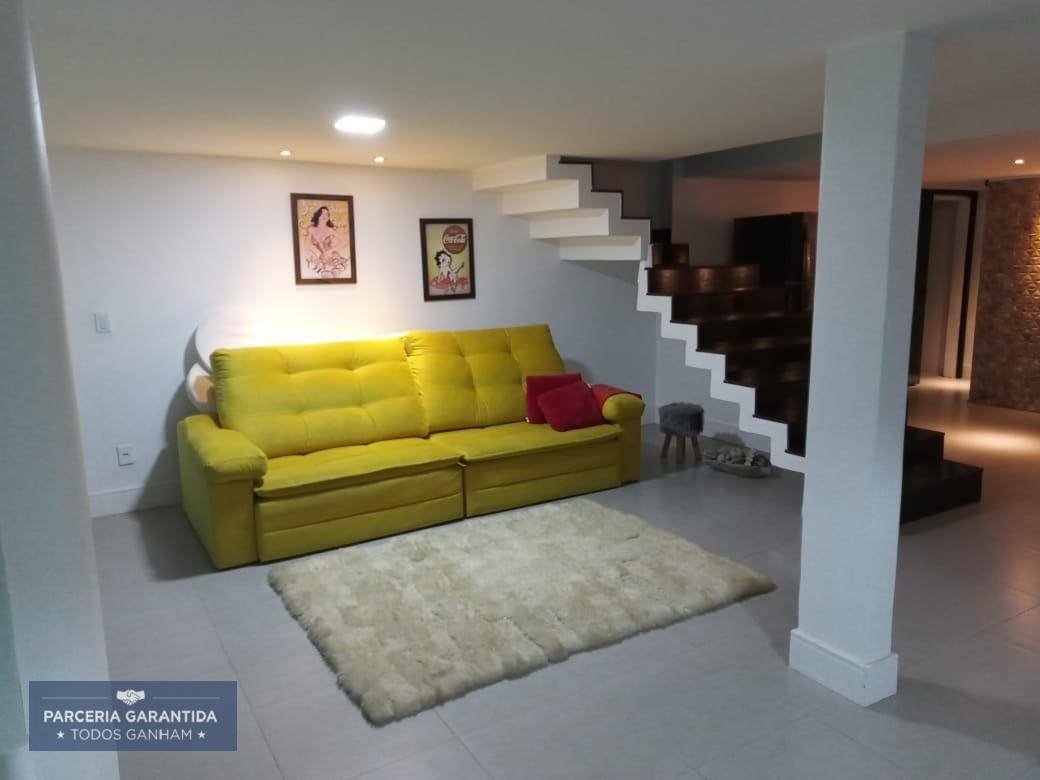 Casa, 3 quartos, 250 m² - Foto 4