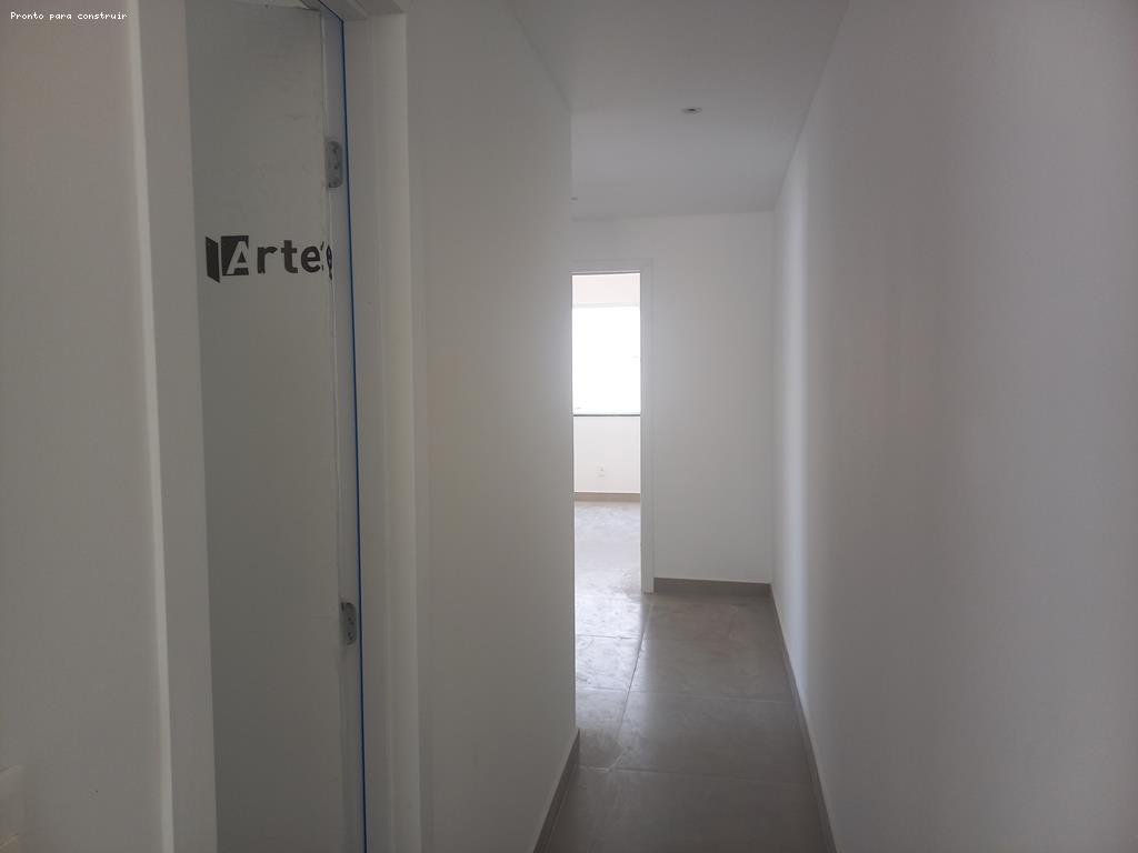 Casa à venda com 3 quartos, 115m² - Foto 8