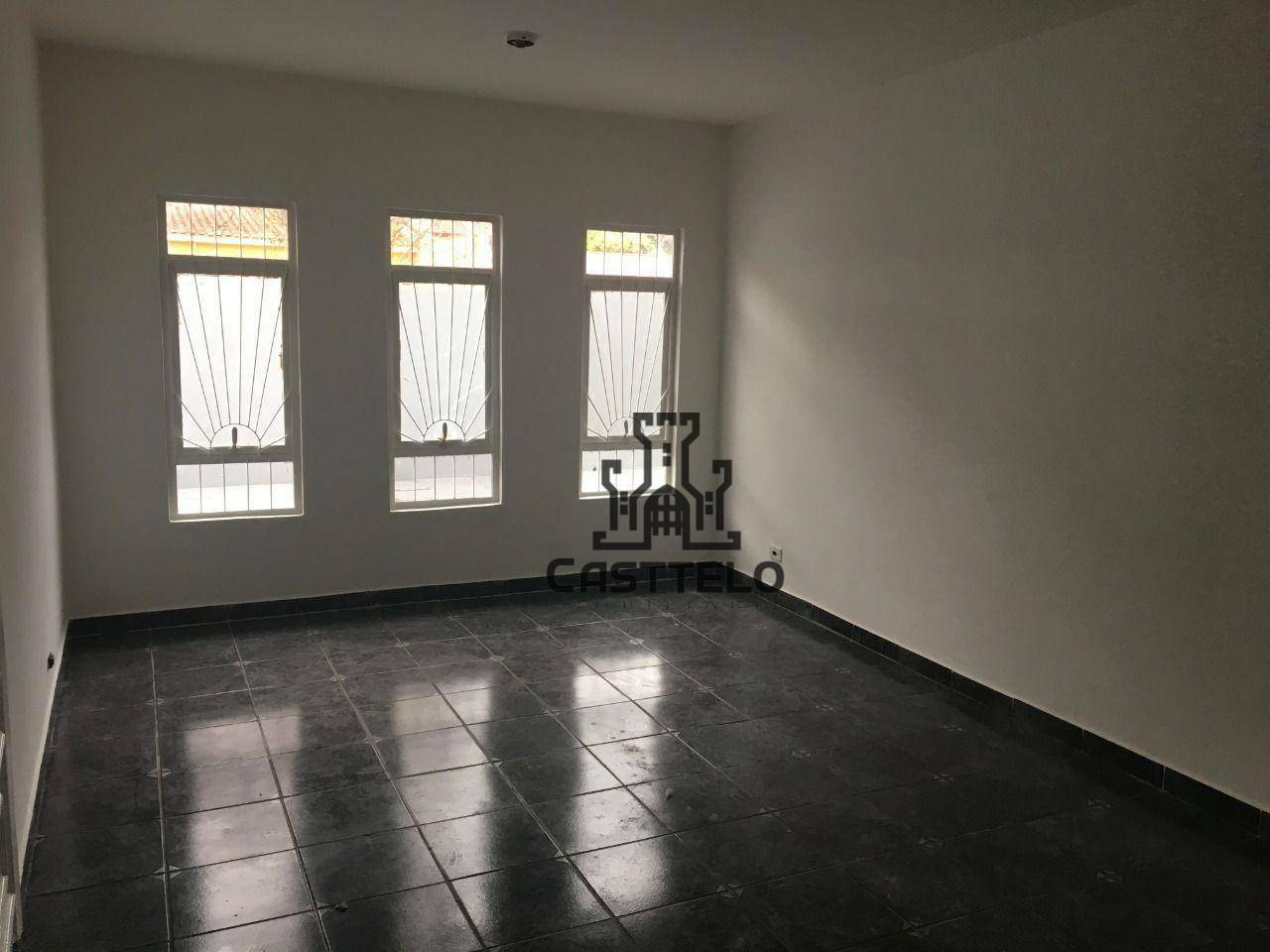 Casa à venda com 4 quartos, 165m² - Foto 5