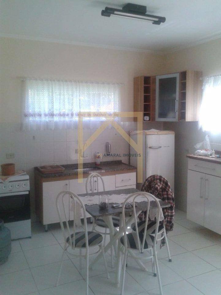 Casa à venda com 2 quartos, 500m² - Foto 18