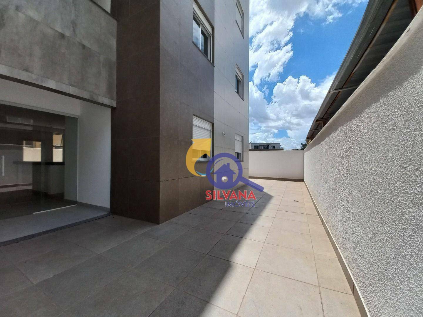 Apartamento à venda com 3 quartos, 129m² - Foto 28