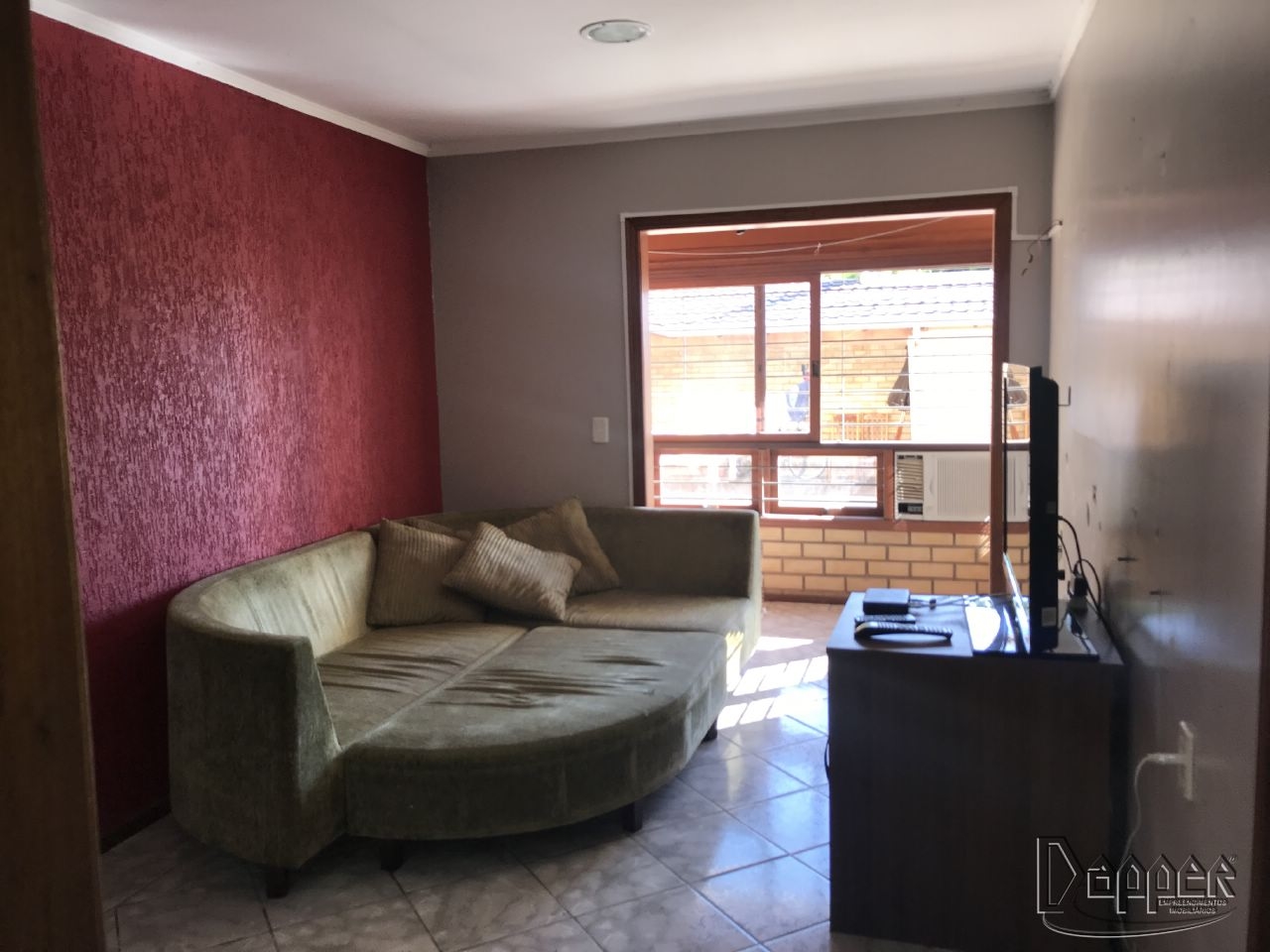 Casa à venda com 5 quartos, 244m² - Foto 2