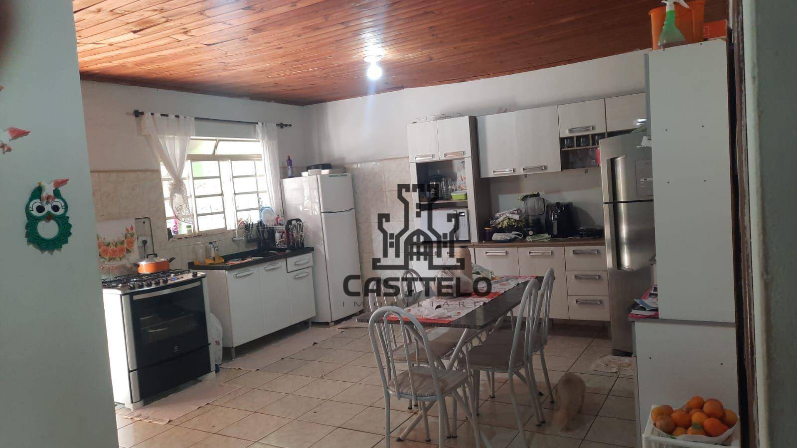 Casa à venda com 2 quartos, 160m² - Foto 7