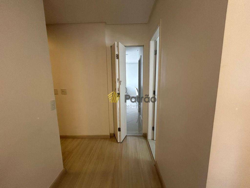 Apartamento à venda com 3 quartos, 80m² - Foto 11