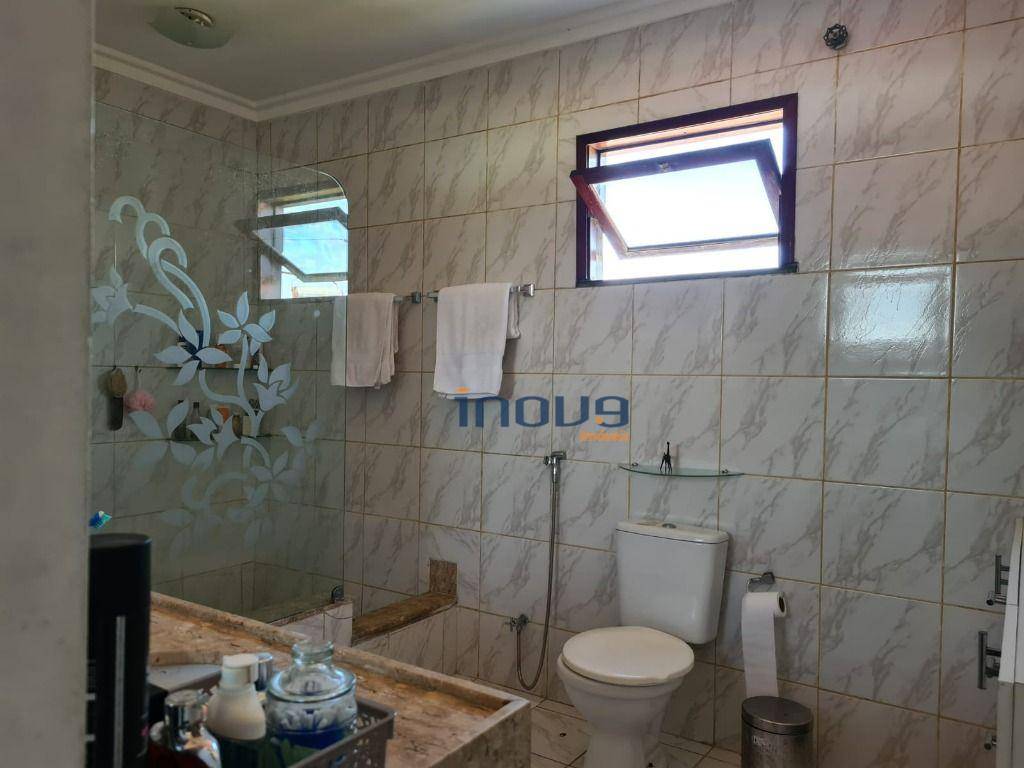 Casa à venda com 3 quartos, 800m² - Foto 28