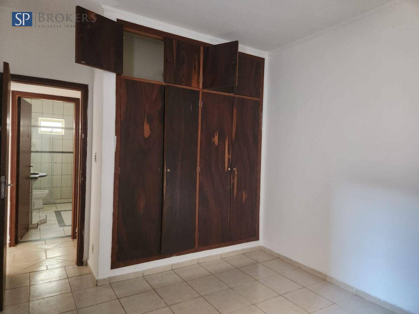 Casa à venda com 3 quartos, 168m² - Foto 12