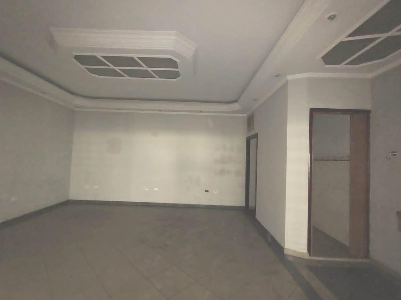 Apartamento para alugar com 1 quarto, 333m² - Foto 14