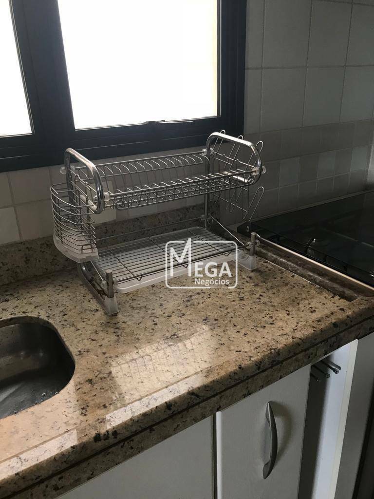 Apartamento para alugar com 2 quartos, 98m² - Foto 18