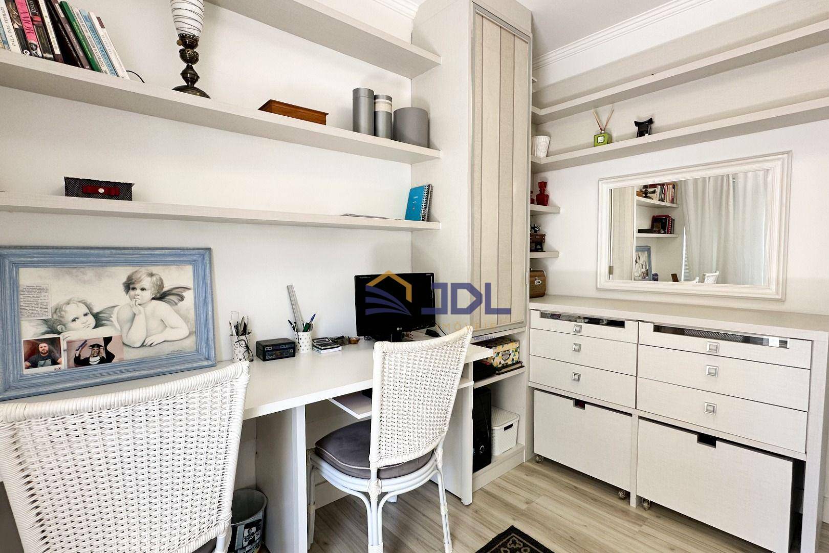 Apartamento à venda com 2 quartos, 110m² - Foto 14