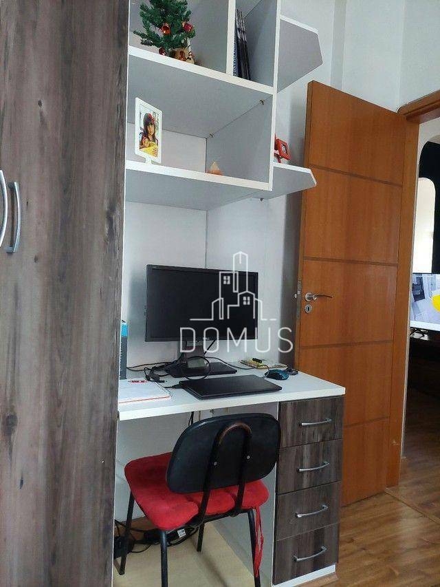 Apartamento à venda com 2 quartos, 75m² - Foto 7