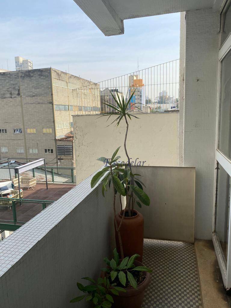 Apartamento à venda com 3 quartos, 123m² - Foto 17