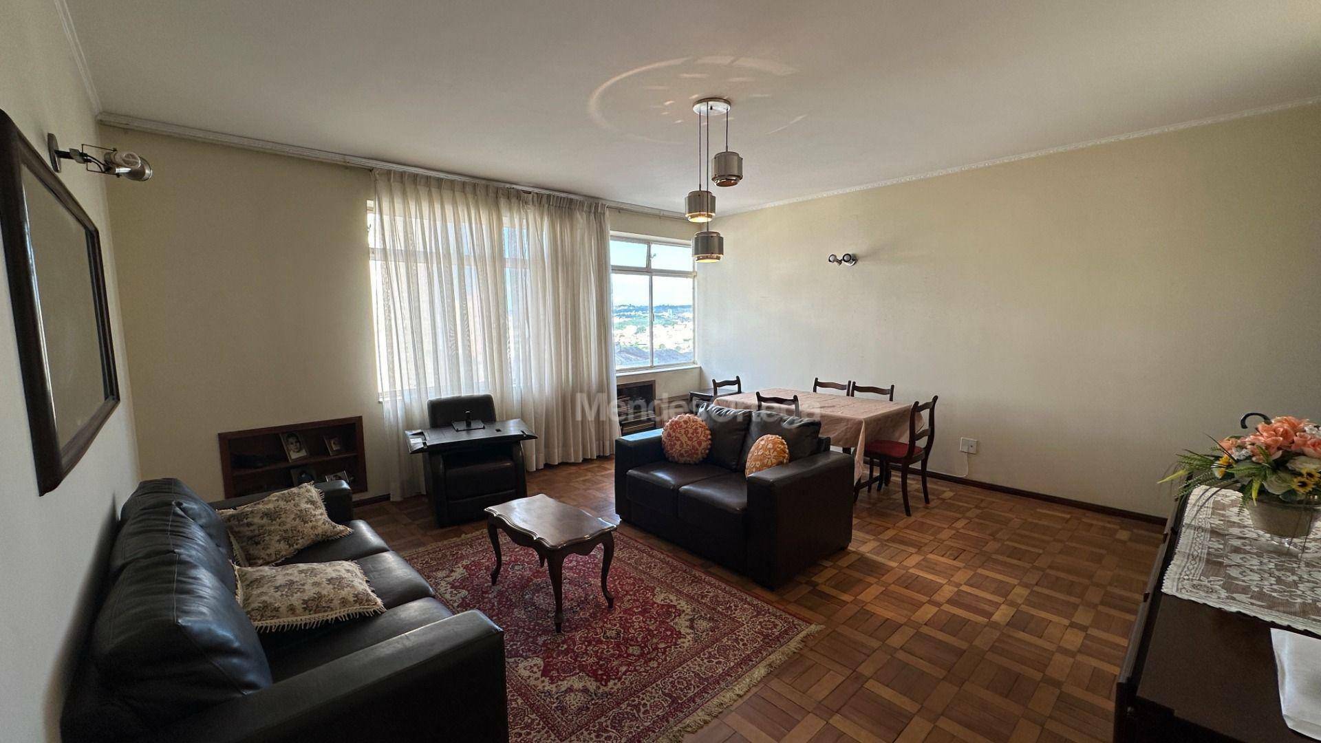 Apartamento à venda com 2 quartos, 143m² - Foto 2