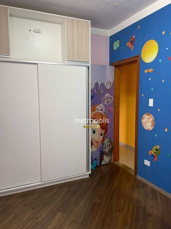 Sobrado à venda com 3 quartos, 200m² - Foto 15